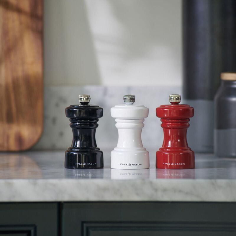 Cole & Mason Hoxton Black Gloss Salt Mill 104mm image number 3